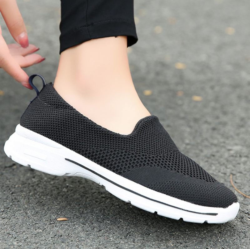 Abigail Slip-on-skor För Kvinnor - Svart
