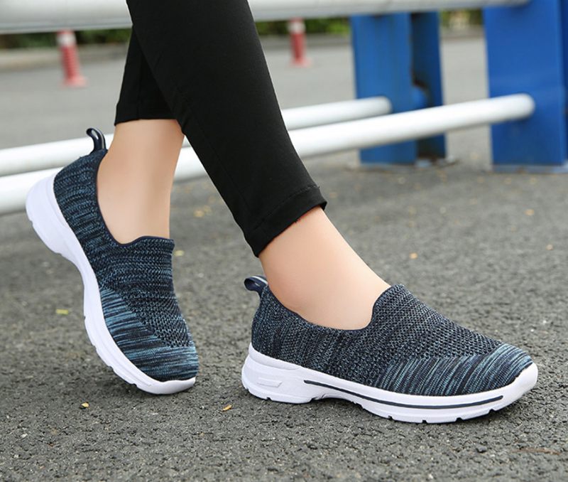 Abigail Slip-on-skor För Kvinnor - Svart