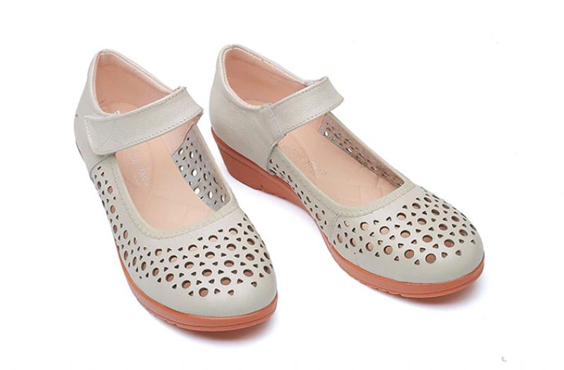 Adoracion Loafers För Kvinnor - Beige Hollow