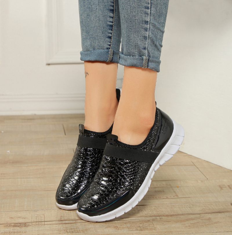 Aina Svarta Slip-on Damskor - Svart