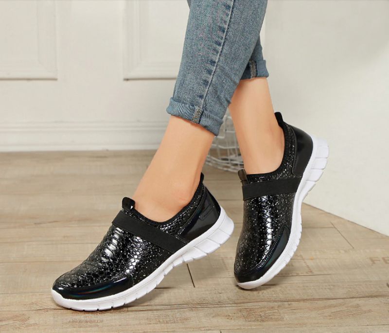 Aina Svarta Slip-on Damskor - Svart