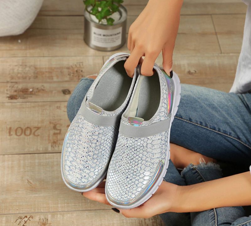 Aina Svarta Slip-on Damskor - Svart