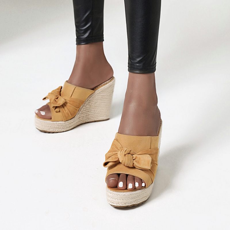 Alcina Wedges - Kamel