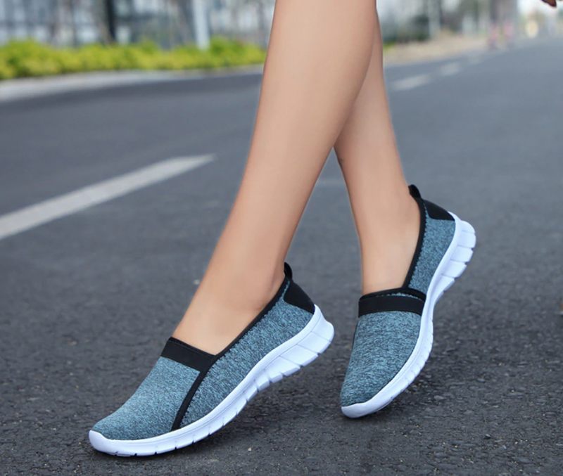 Aldana Slip-on-skor För Kvinnor - Grå
