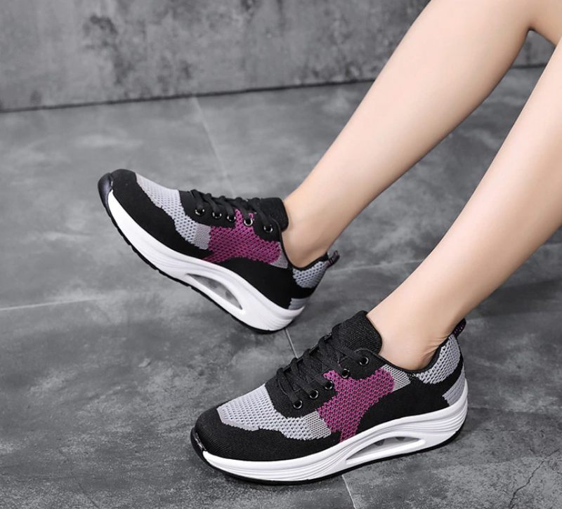 Aleja Sneakerskor För Kvinnor - Svart