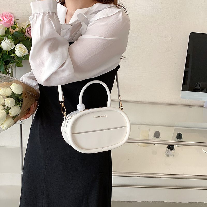 Alejo Small Crossbody-handväska I Konstläder För Kvinnor - Beige
