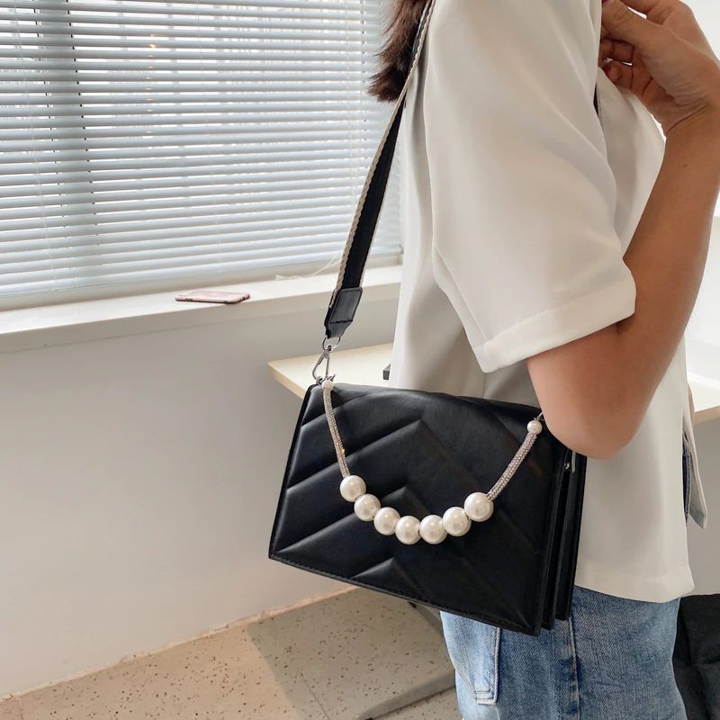 Ali Small Crossbody-handväska För Kvinnor - Svart