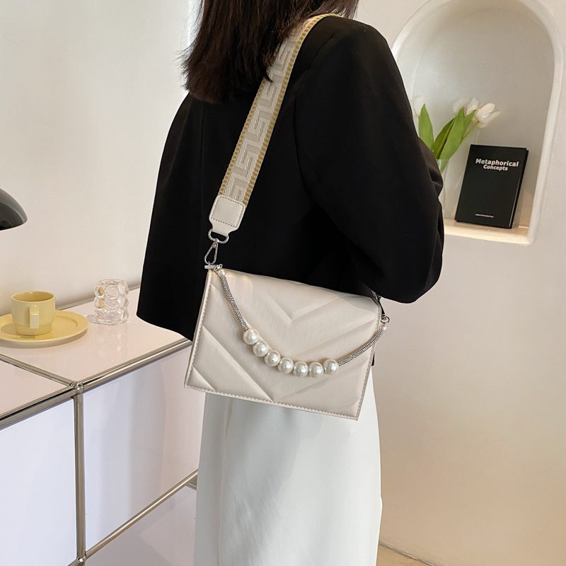 Ali Small Crossbody-handväska För Kvinnor - Svart