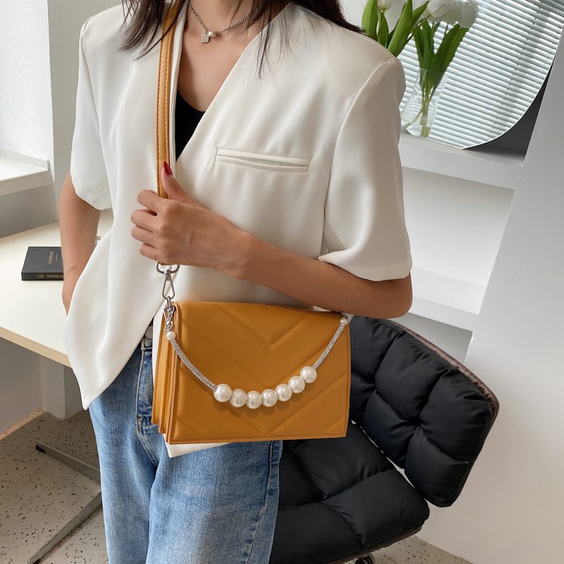 Ali Small Crossbody-handväska För Kvinnor - Svart