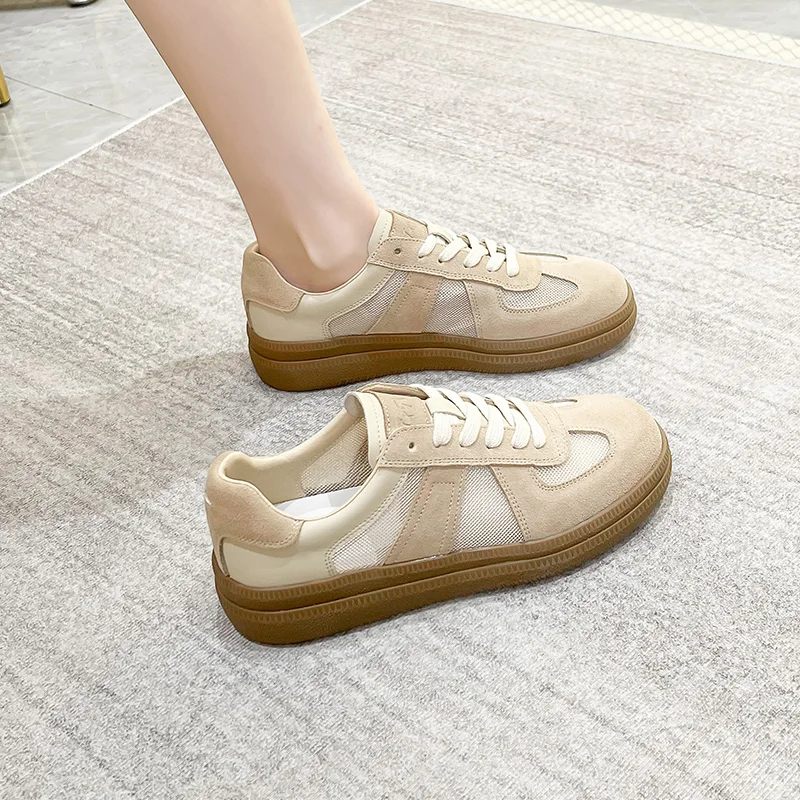 Alma Sneaker I Läder Med Snörning För Kvinnor - Kakhi