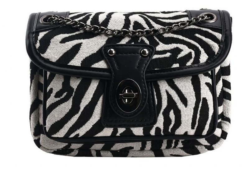 Alora Crossbody-väska För Kvinnor Med Kedja - Stor Svart