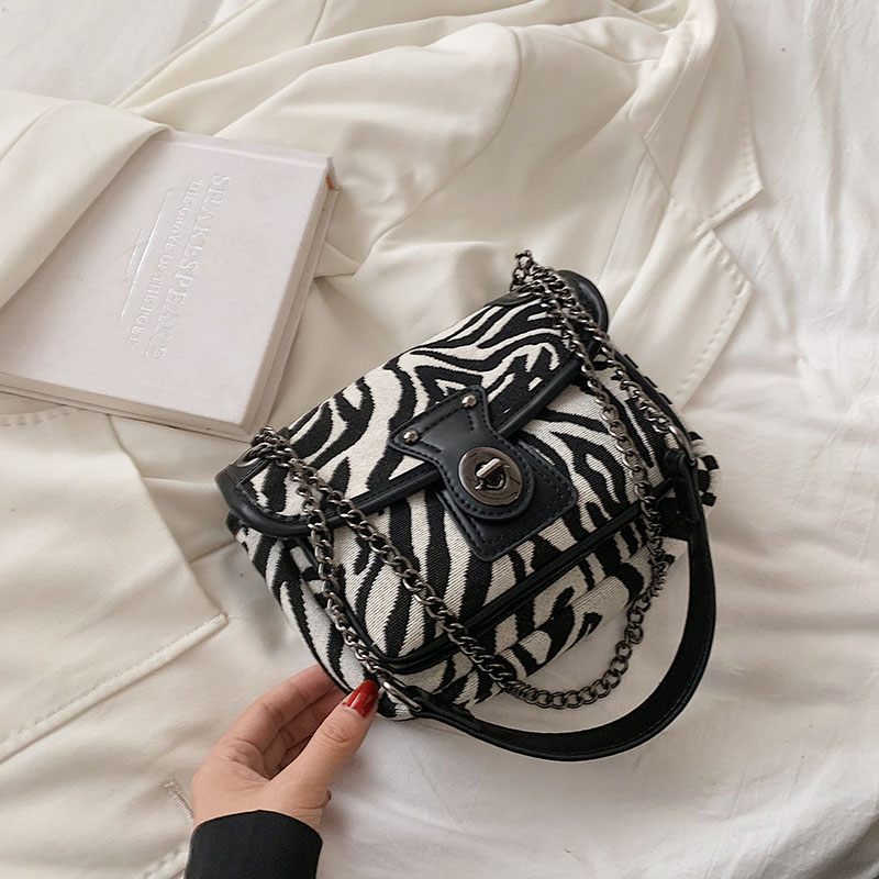 Alora Crossbody-väska För Kvinnor Med Kedja - Stor Svart