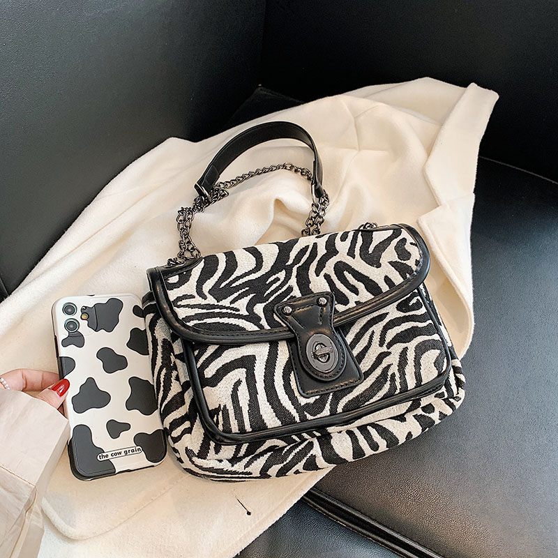 Alora Crossbody-väska För Kvinnor Med Kedja - Stor Svart