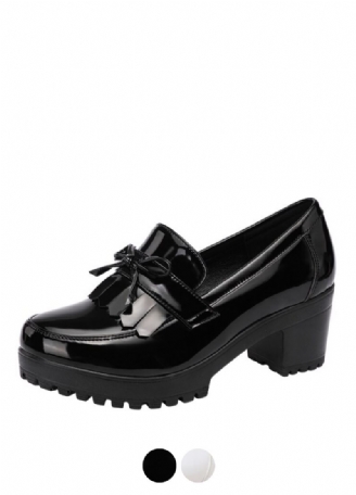 Amanda Kvinnors Patent Slip On Skor