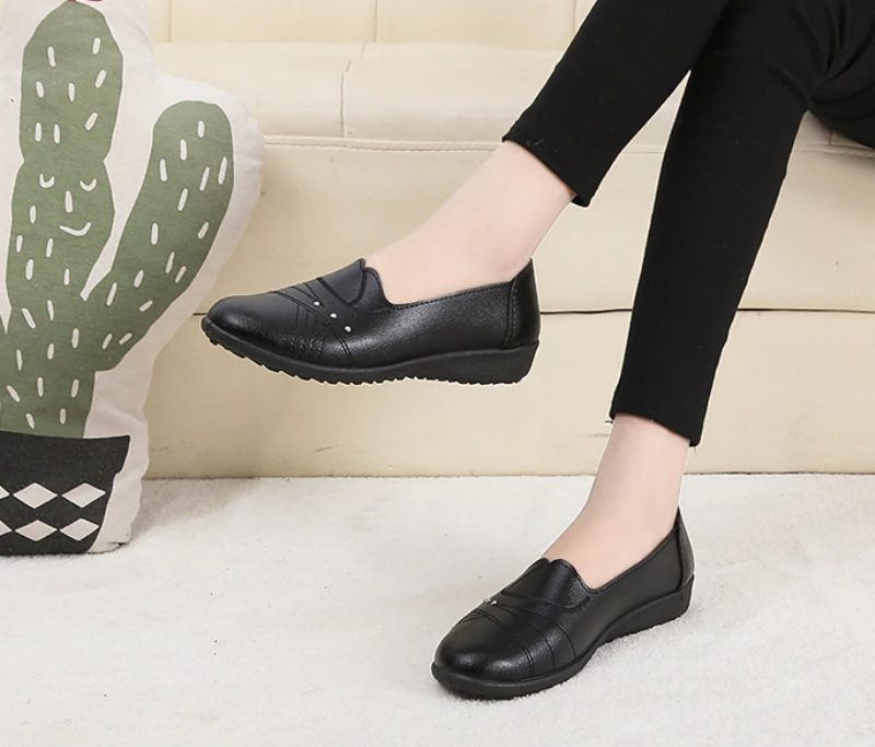 Amelia Slip-on Loafer I Mjukt Läder För Kvinnor - Röd
