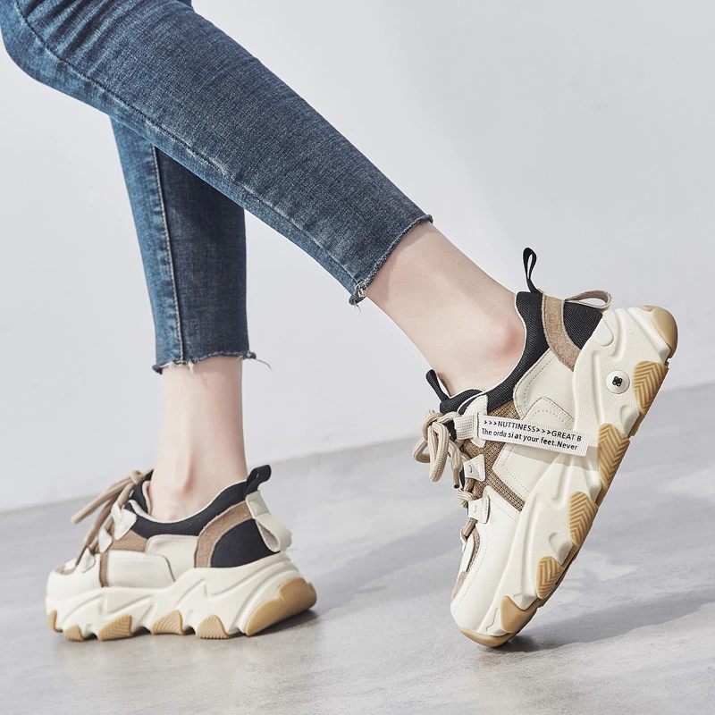 Angelis Platt Sneaker För Kvinnor - Aprikos