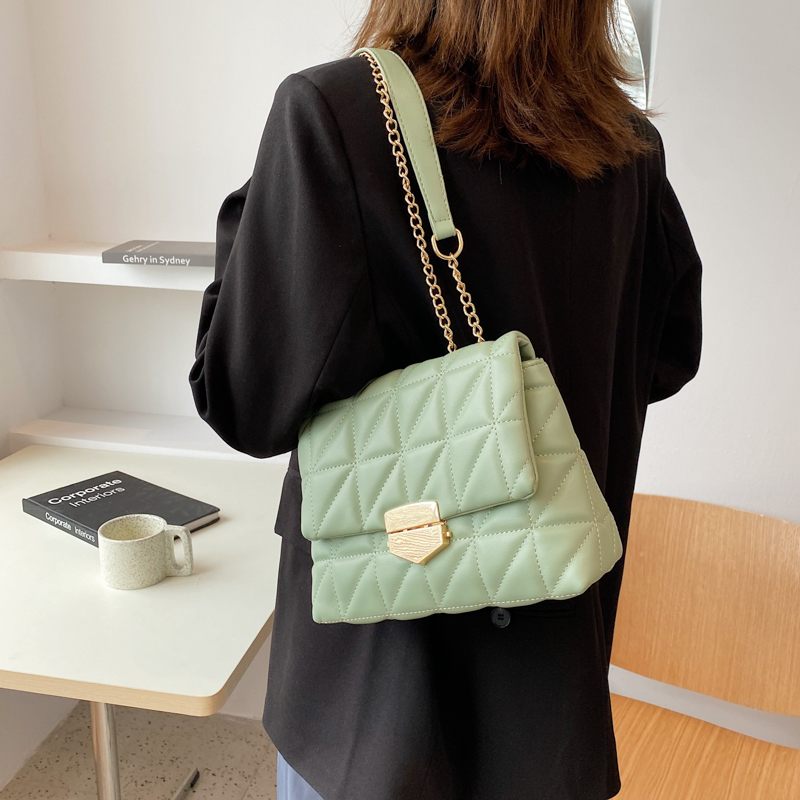 Archi Small Crossbody-handväska I Läder Av Hög Kvalitet För Kvinnor - Svart