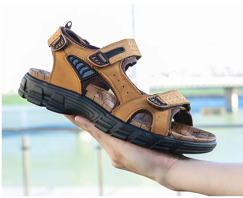 Aribo Klassisk Sandal För Män - Brun