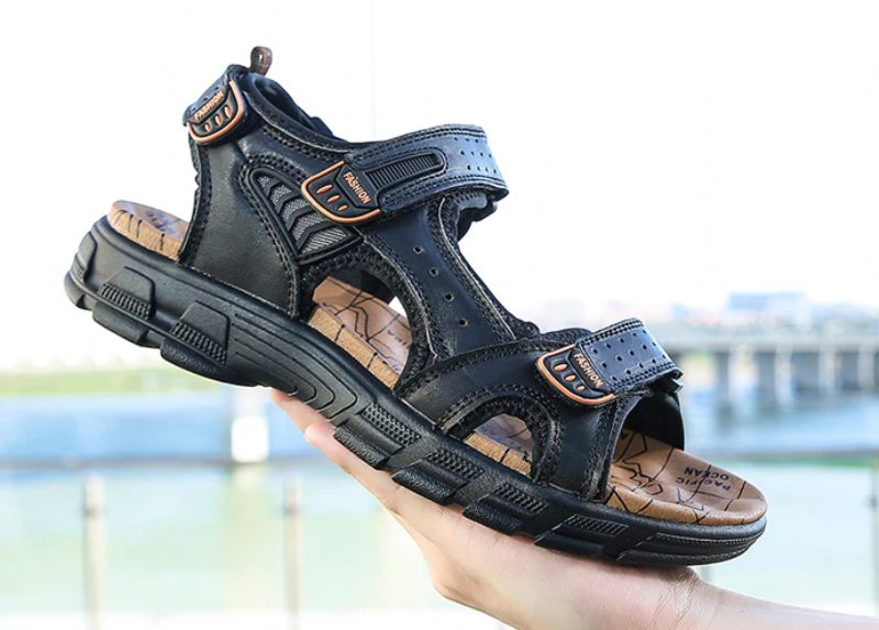 Aribo Klassisk Sandal För Män - Brun