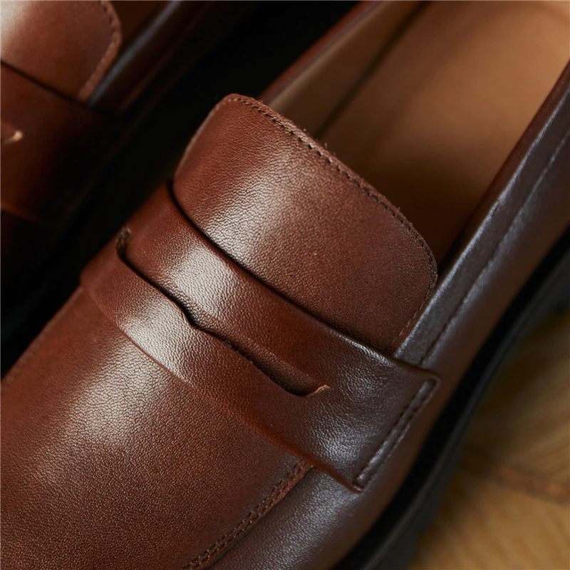 Aroa Loafer Skor I Läder För Kvinnor - Beige