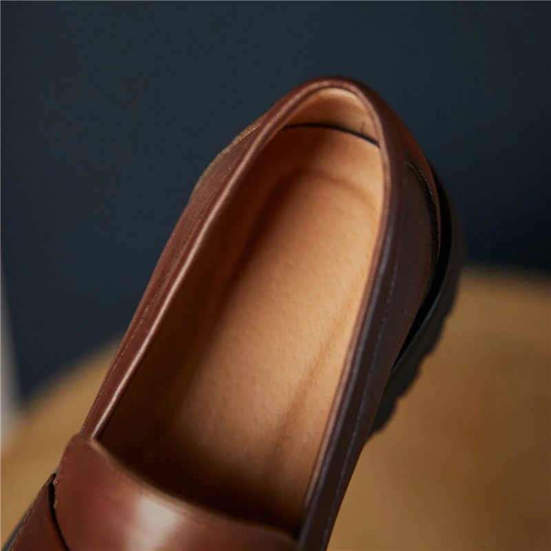 Aroa Loafer Skor I Läder För Kvinnor - Beige