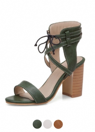 Aurelia Sandaler