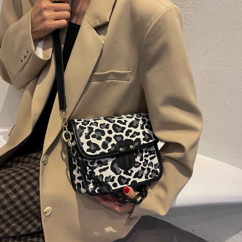 Basilio Crossbody-handväska För Kvinnor - Zebramönster