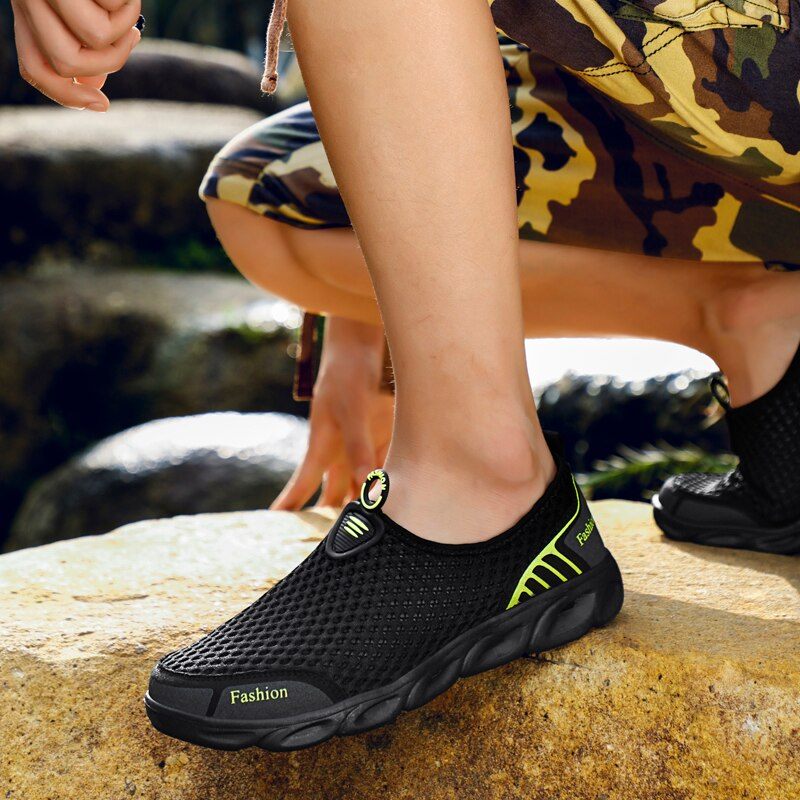 Benatia Unisex Utomhussandaler - Svart