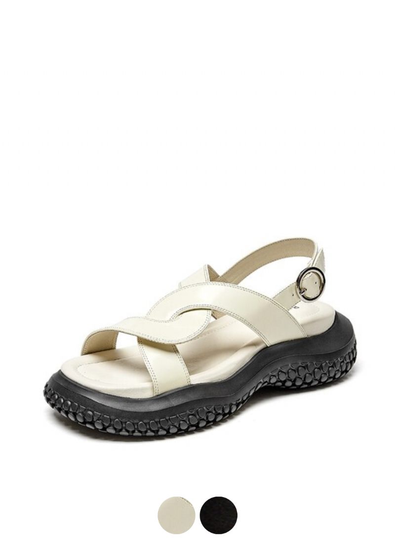 Betsy Damsandal