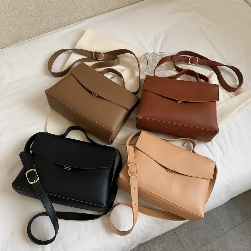 Bianco Small Crossbody-handväska I Läder För Kvinnor - Svart