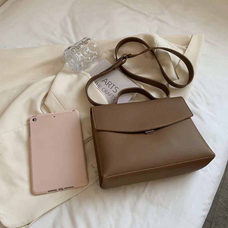 Bianco Small Crossbody-handväska I Läder För Kvinnor - Svart