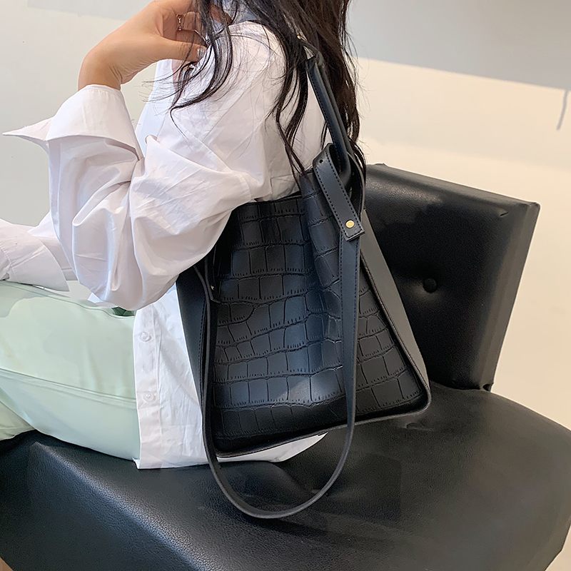 Buitron Crossbody-handväska I Läder För Kvinnor - Beige