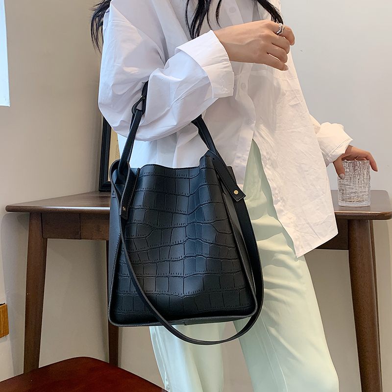 Buitron Crossbody-handväska I Läder För Kvinnor - Beige