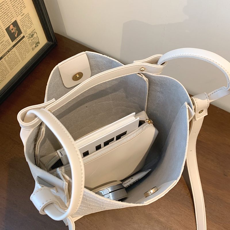 Buitron Crossbody-handväska I Läder För Kvinnor - Beige