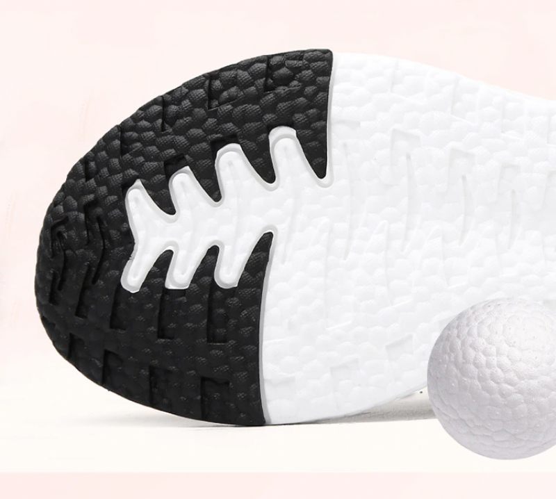 Carlie Sneaker Svarta Skor För Kvinnor - SvartVit