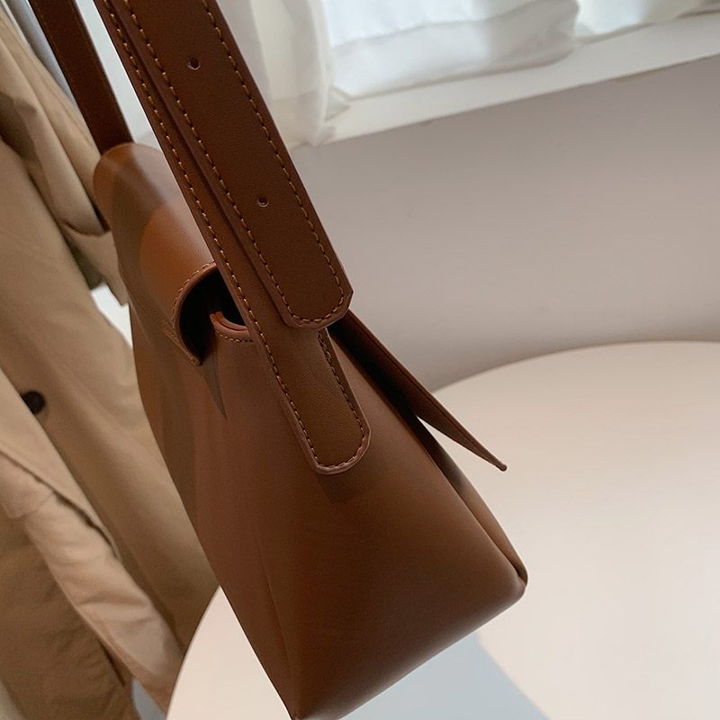 Ceci Enfärgad Crossbody-handväska För Kvinnor - Svart