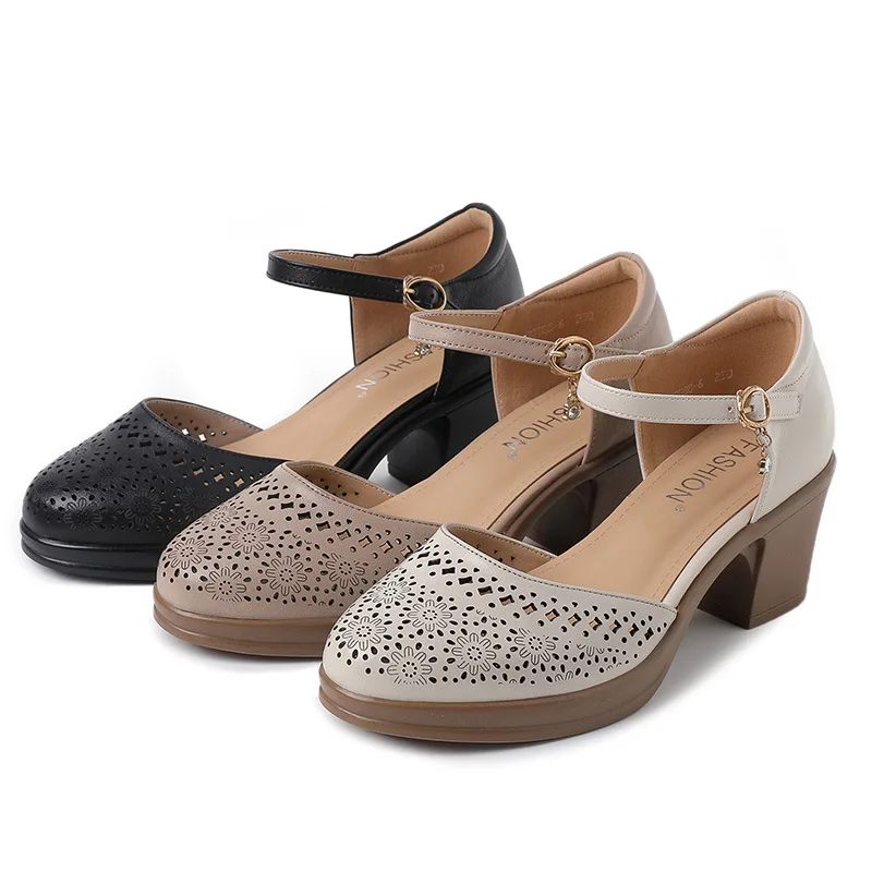 Celina Ihåliga Sommarsandaler För Kvinnor - Beige