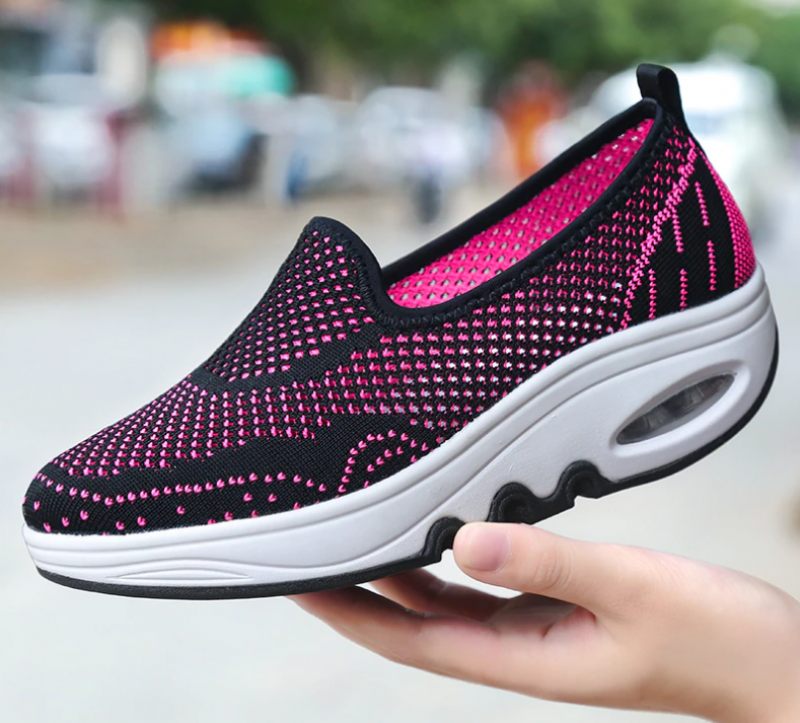 Chajaya Damplattform Slip-on Andningsbara Skor - Svart ros