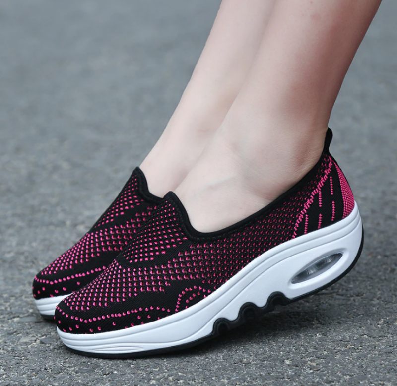 Chajaya Damplattform Slip-on Andningsbara Skor - Svart ros