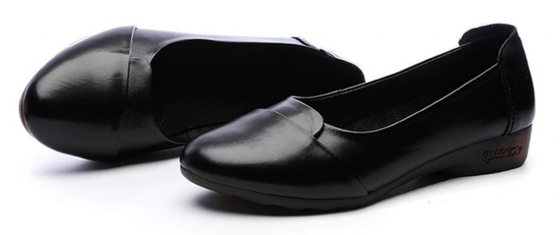 Cher Platt Läder Loafer Slip-on Skor För Kvinnor - Beige