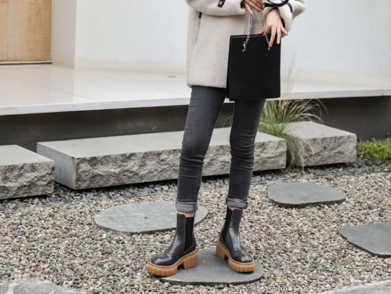 Clara Damklassiker Chelsea Boots - Grå