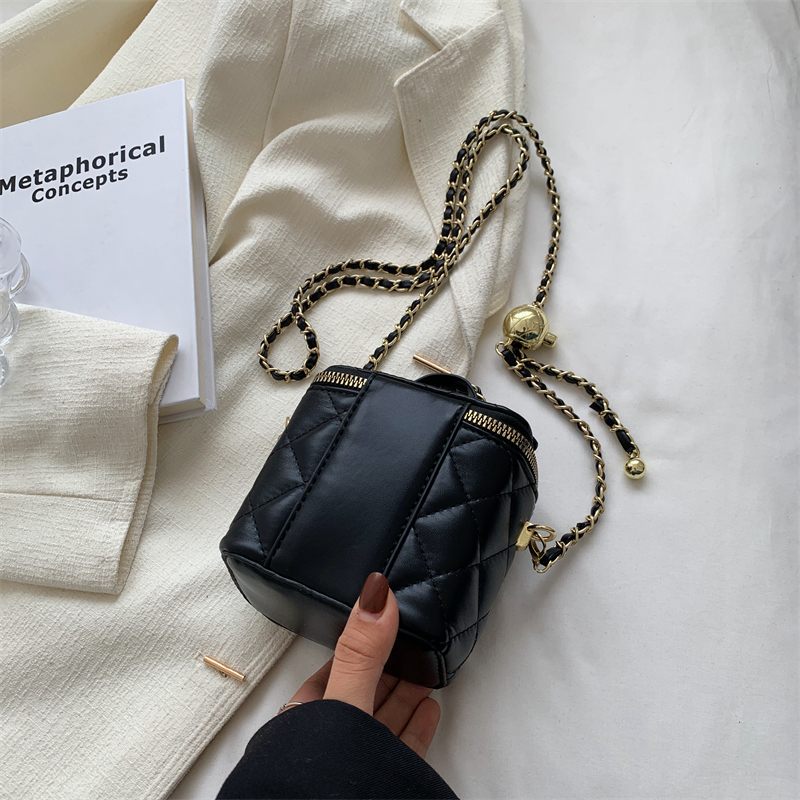 Claret Mini Crossbody Handväska I Lyxläder För Kvinnor - Stor Svart