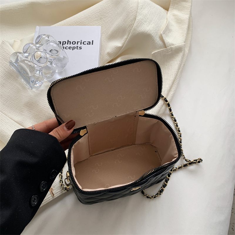 Claret Mini Crossbody Handväska I Lyxläder För Kvinnor - Stor Svart