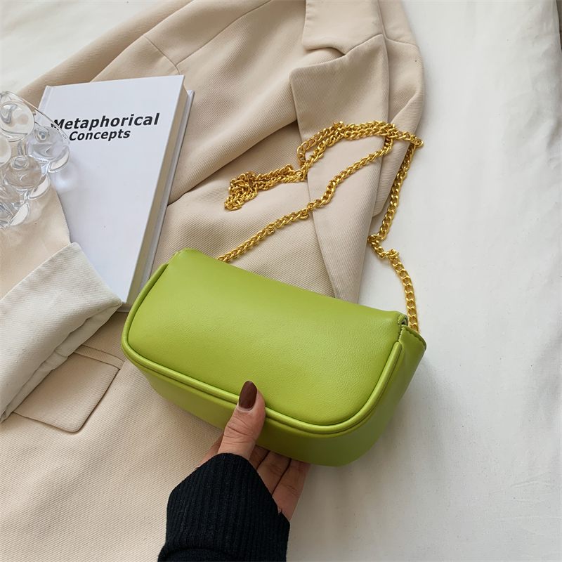 Cleo Läder Flap Crossbody-handväska - Svart