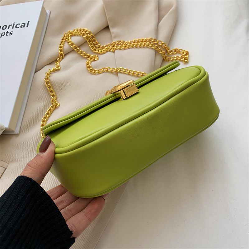 Cleo Läder Flap Crossbody-handväska - Svart