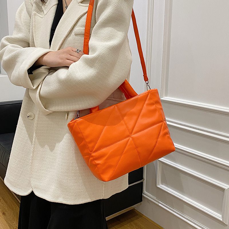Cleo Quiltade Handväskor För Kvinnor - Orange