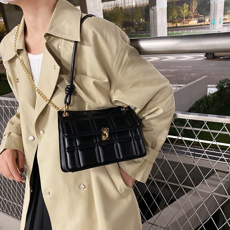 Colina Small Crossbody-väskor I Läder För Kvinnor - Svart