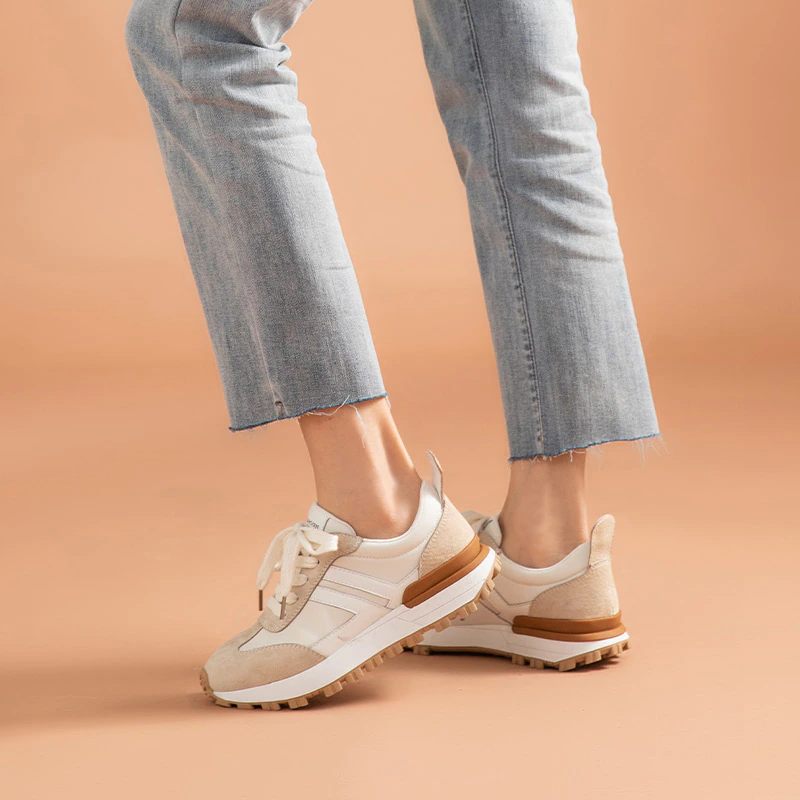 Colombo Sneaker I Mocka För Kvinnor - Aprikos