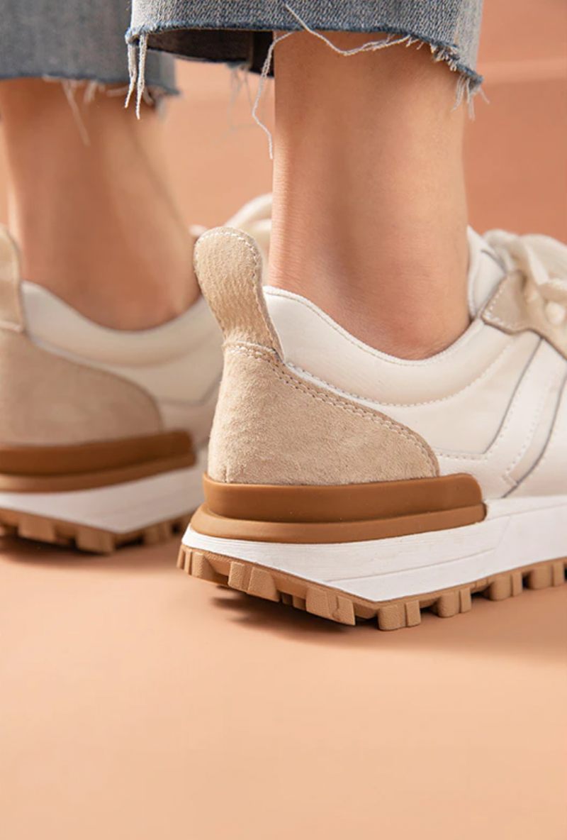 Colombo Sneaker I Mocka För Kvinnor - Aprikos