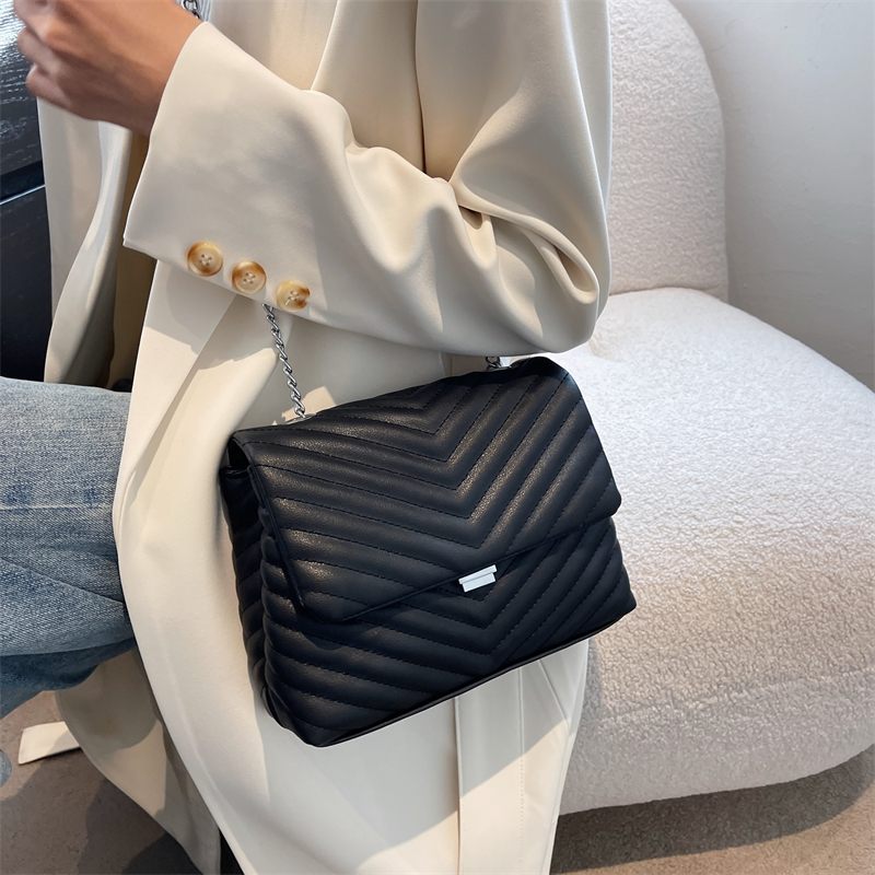 Conga Crossbody-handväska I Lyxläder För Kvinnor - Svart